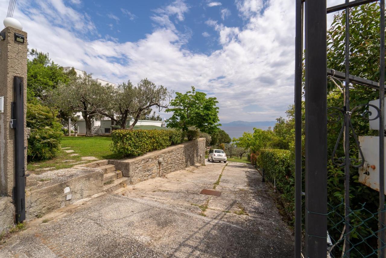 Villa Elia Kavala - Mediterranean Holiday Villa Палайон-Ціфікіон Екстер'єр фото